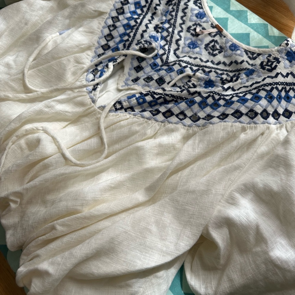 Free People Blouse with Blue Accents Size Small